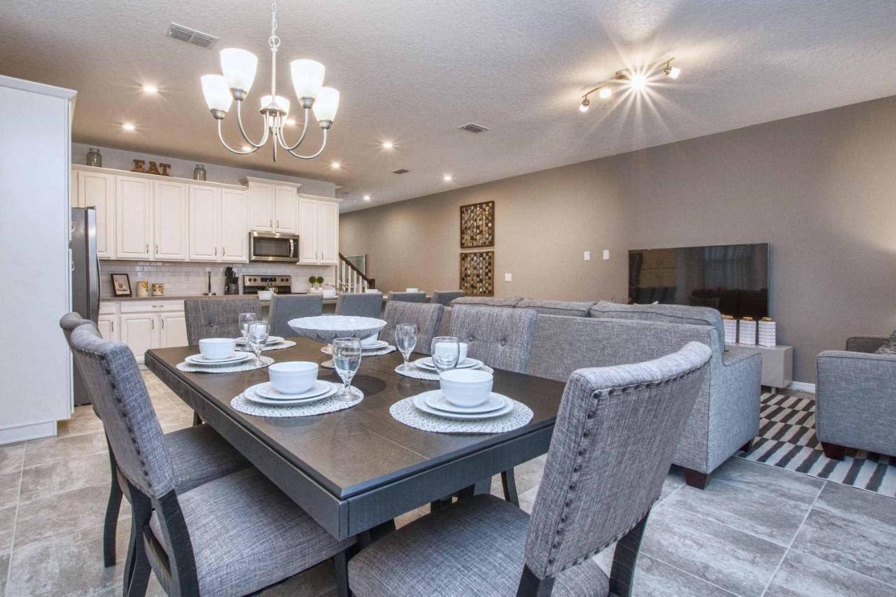 5 Bedrooms Townhome W- Splashpool - 8205Sa Orlando Bagian luar foto